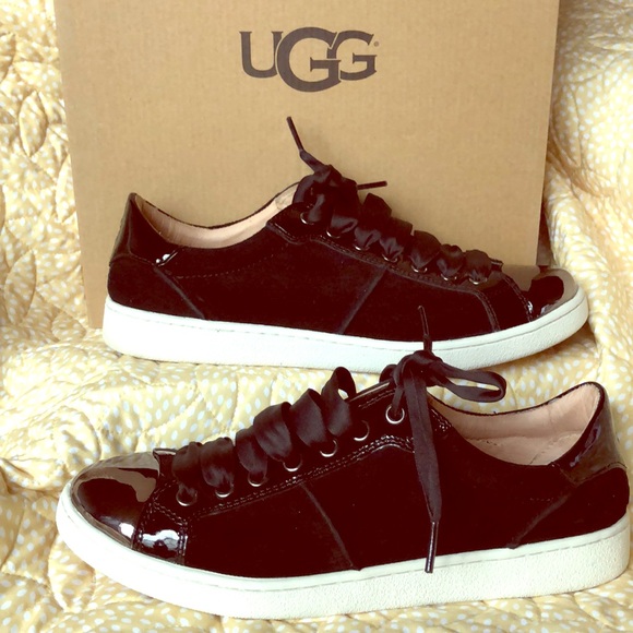 ugg evangeline sneaker